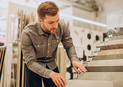 Carrelage intérieur et extérieur : quelles sont les différences ?